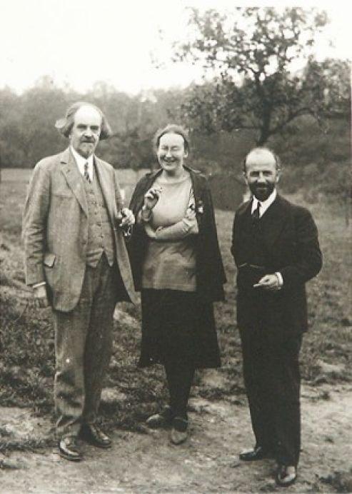 Н. А. Бердяев, Е. Ю. Скобцова (будущая мать Мария), о. Стефан Цанков. 1930